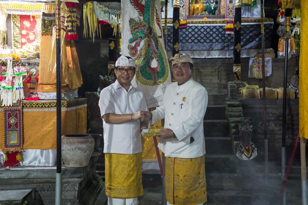 Piodalan di Pura Kahyangan Jagat Luhur Ulun Swi Desa Adat Seseh